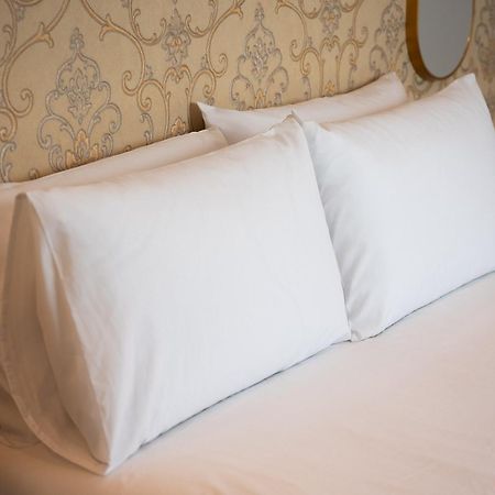 The Orange House Boutique Hotel And Upstairs Rooftop Bar Center Of La Cala De Mijas 100M From The Beach Exterior foto