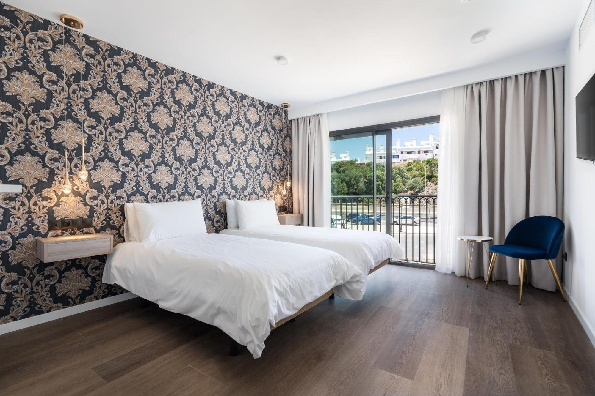 The Orange House Boutique Hotel And Upstairs Rooftop Bar Center Of La Cala De Mijas 100M From The Beach Exterior foto